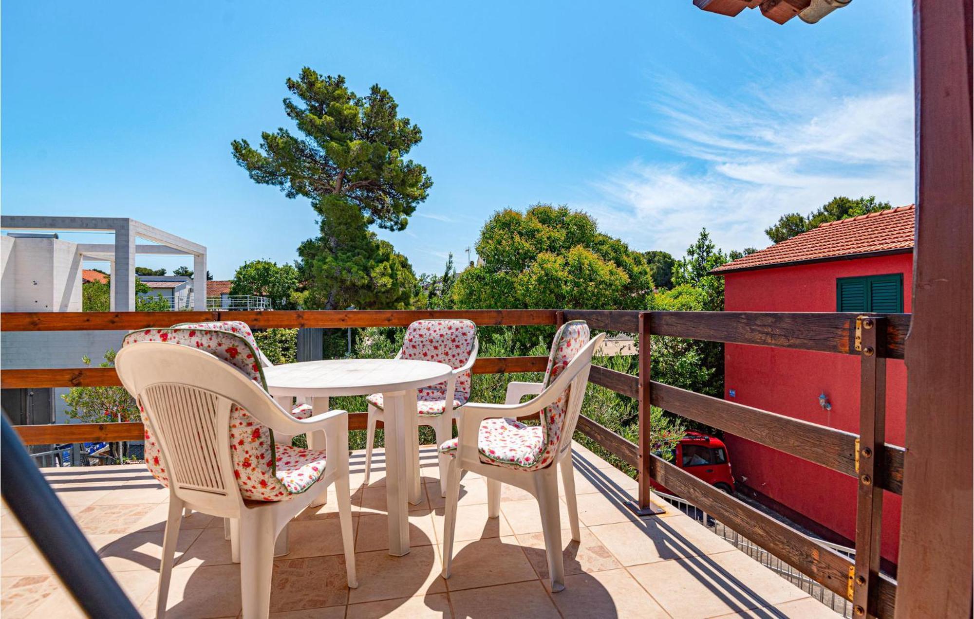 Pet Friendly Apartment In Jadrija With Wifi Экстерьер фото